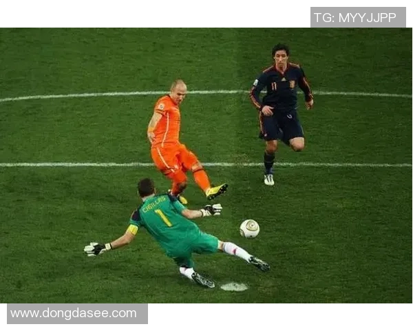 足球明星卡西的辉煌历程与传奇故事回顾